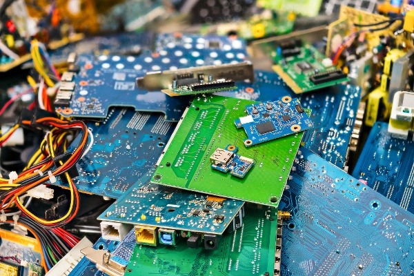 Electronic Component Shortages Update -- 2022 and Beyond