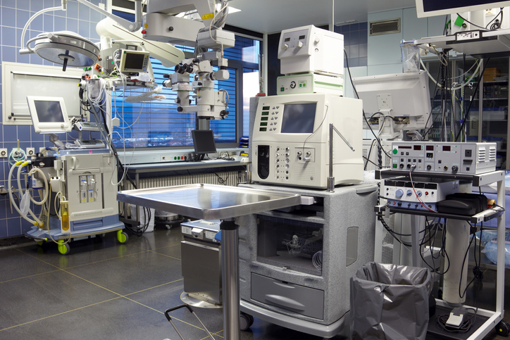 6 Challenges in Medical Tech Manufacturing: Standards & Certs